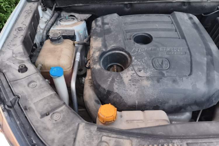 Used CHANGAN CS75 2018 280T Automatic Yazi Model China V Standard Engine Bay Right