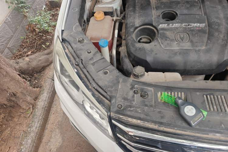 Used CHANGAN CS75 2018 280T Automatic Smart Edition China V-standard Engine Bay Right