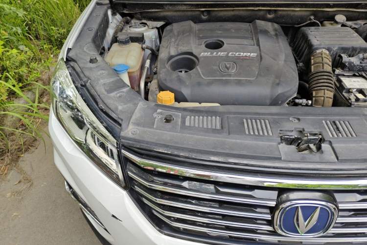 Used CHANGAN CS75 2018 280T Automatic Smart Edition China V-standard Engine Bay Right
