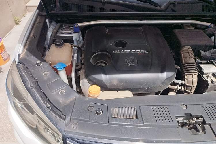 Used CHANGAN CS75 2018 280T Automatic Smart Edition China V-standard Engine Bay Right