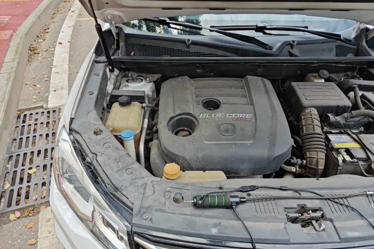 Used CHANGAN CS75 2018 280T Manual Elite Version China V Standard Engine Bay Right