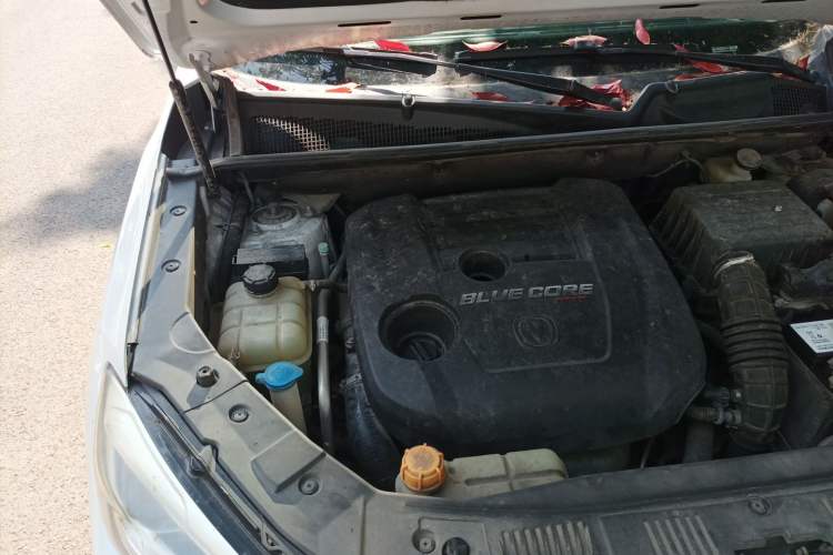 Used CHANGAN CS75 2018 280T Automatic Yazi Model China V Standard Engine Bay Right