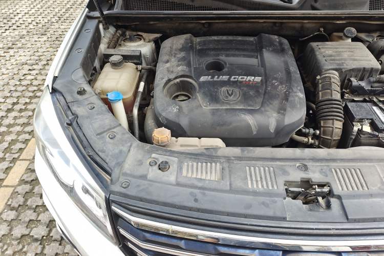 Used CHANGAN CS75 2018 280T Automatic Smart Edition China V Standard Engine Bay Right