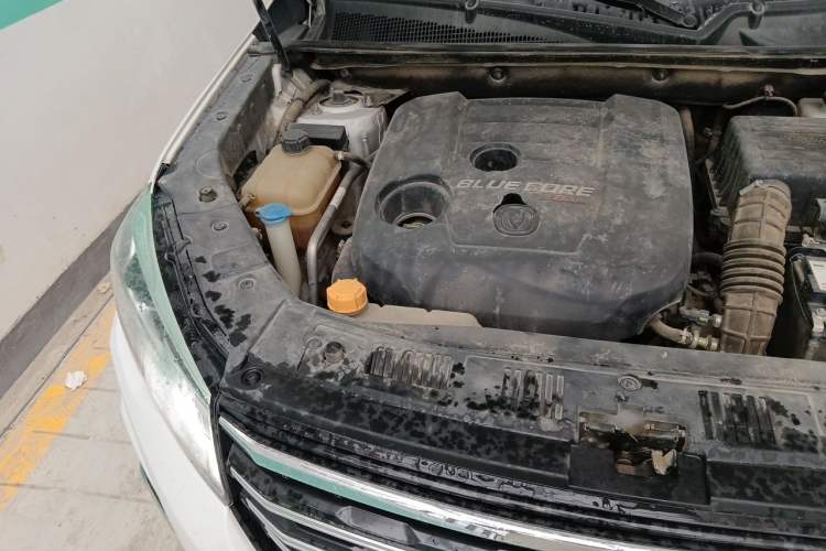 Used CHANGAN CS75 2018 280T Automatic Smart Edition China V-standard Engine Bay Right