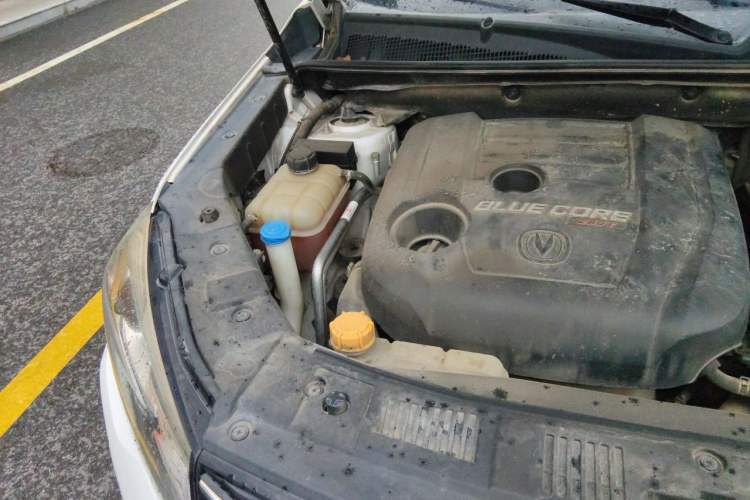 Used CHANGAN CS75 2018 280T Automatic Smart Edition China V-standard Engine Bay Right