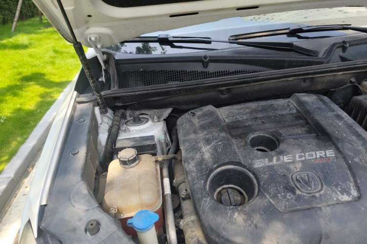 Used CHANGAN CS75 2018 280T Automatic Smart Edition China V-standard Engine Bay Right