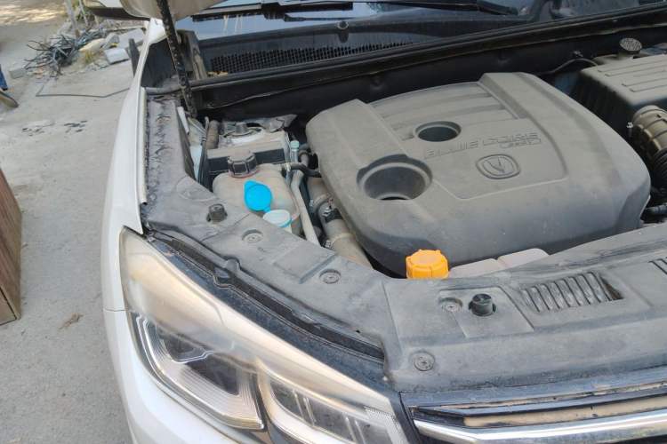 Used CHANGAN CS75 2018 280T Manual Smart Edition China V Standard Engine Bay Right
