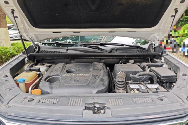Used CHANGAN CS75 2018 280T Automatic Yazi Model China V Standard Engine Bay