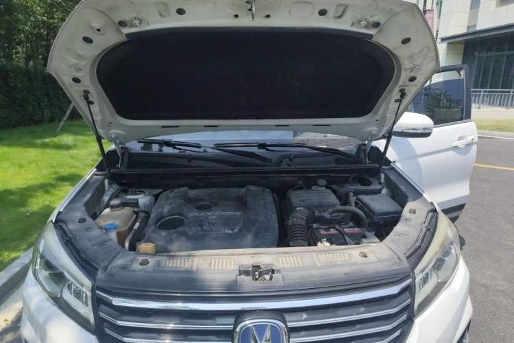Used CHANGAN CS75 2018 280T Automatic Smart Edition China V-standard Engine Bay