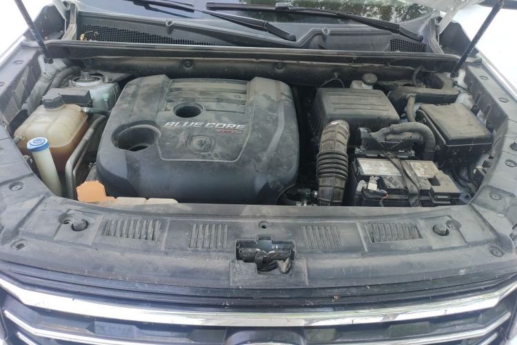 Used CHANGAN CS75 2018 280T Automatic Smart Edition China V-standard Engine Bay