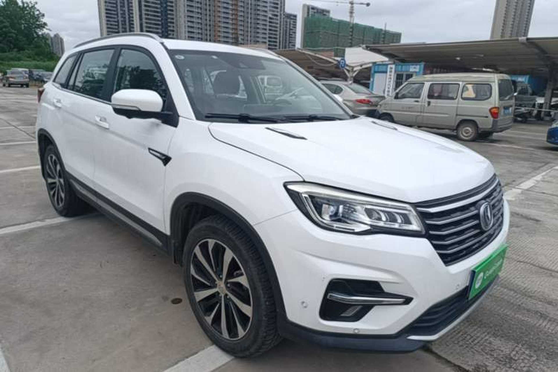 Used CHANGAN CS75 2018 280T Automatic Luxury Edition China V Standard Exterior 1