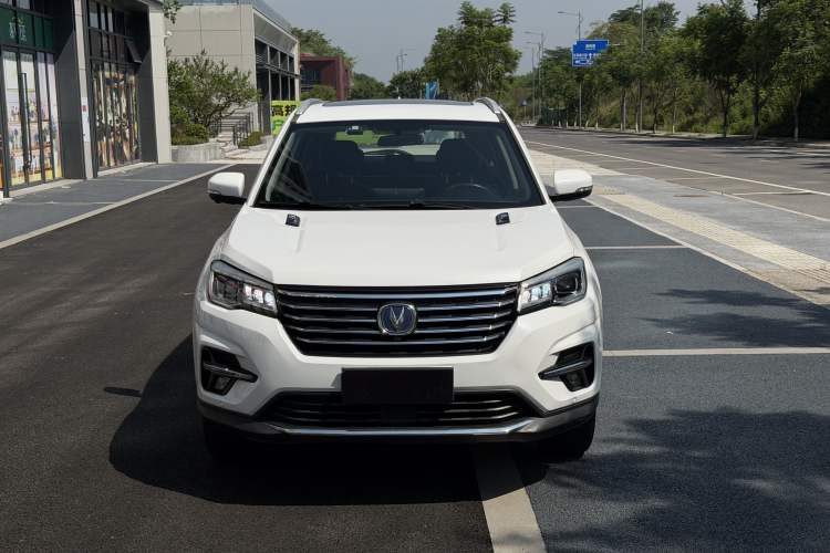 Used CHANGAN CS75 2018 280T Automatic Smart Edition China V-standard Exterior 4