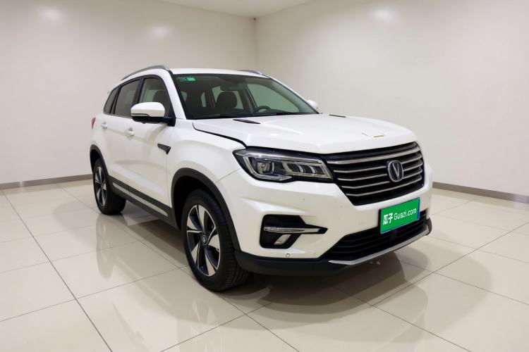 Used CHANGAN CS75 2018 280T Manual Yazi Trim Level China V Standard Front Right 45 Deg