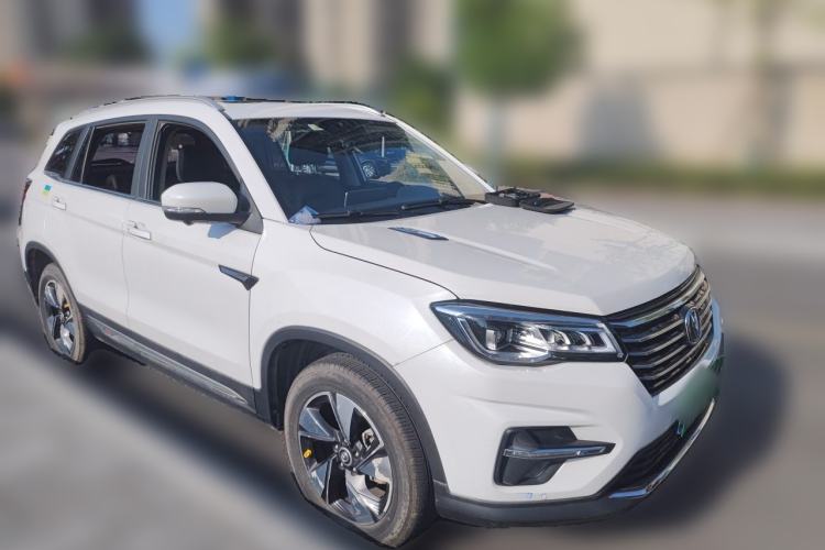 Used CHANGAN CS75 2018 280T Manual Yazi Trim Level China V Standard Front Right 45 Deg