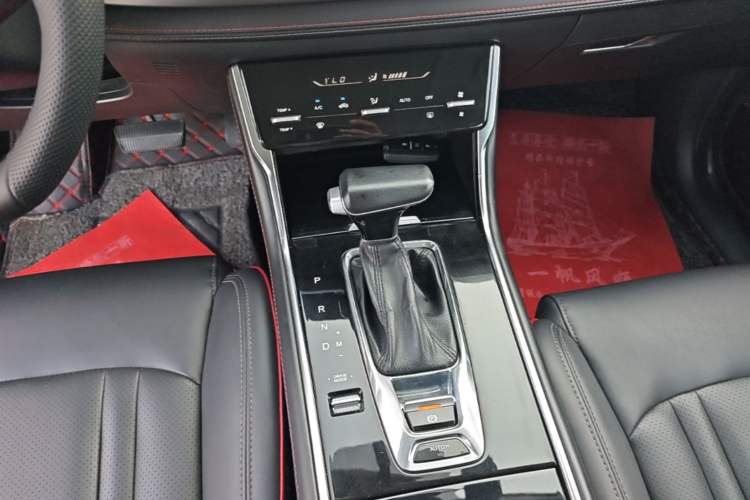Used CHANGAN CS75 2018 280T Automatic Smart Edition China V-standard Gear Lever