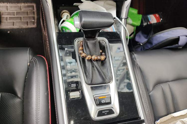 Used CHANGAN CS75 2018 280T Automatic Smart Edition China V Standard Gear Lever