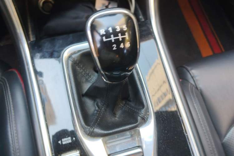 Used CHANGAN CS75 2018 280T Manual Smart Edition China V Standard Gear Lever