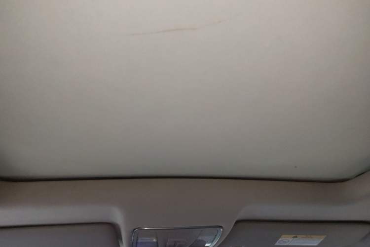 Used CHANGAN CS75 2018 280T Manual Elite Version China V Standard Headliner