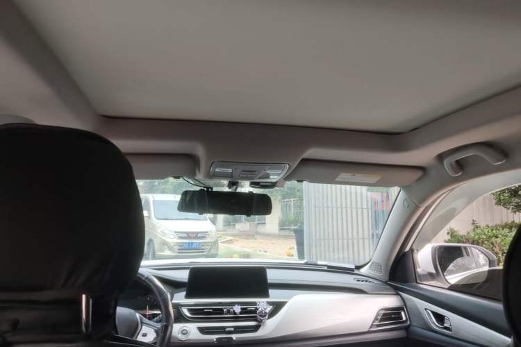 Used CHANGAN CS75 2018 280T Automatic Smart Edition China V-standard Headliner