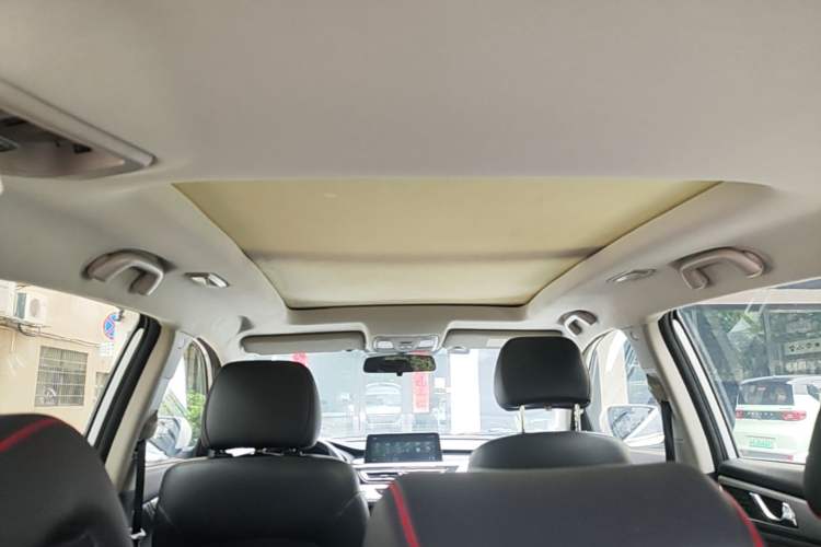 Used CHANGAN CS75 2018 280T Automatic Smart Edition China V-standard Headliner