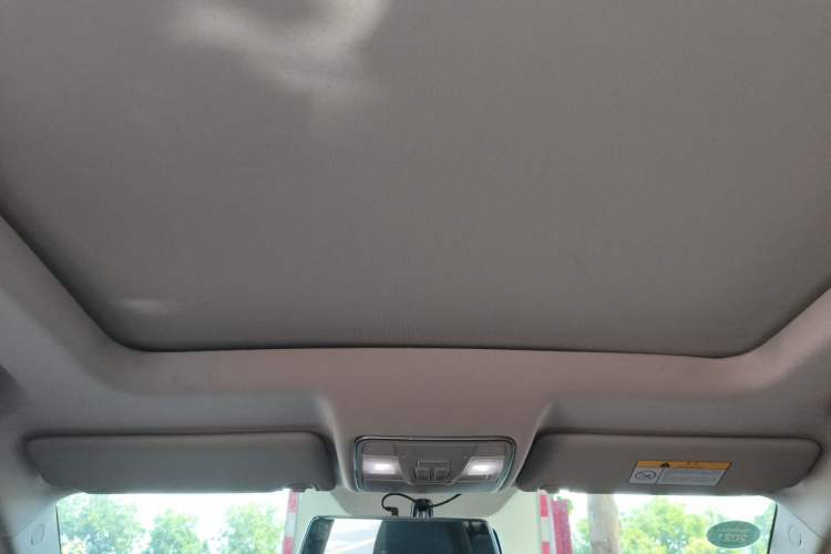Used CHANGAN CS75 2018 280T Manual Elite Version China V Standard Headliner