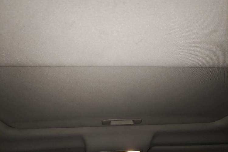 Used CHANGAN CS75 2018 280T Automatic Smart Edition China V Standard Headliner