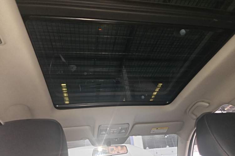 Used CHANGAN CS75 2018 280T Automatic Smart Edition China V-standard Headliner