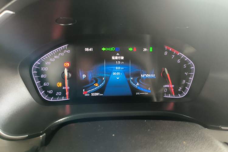 Used CHANGAN CS75 2018 280T Automatic Smart Edition China V Standard Instrument Cluster