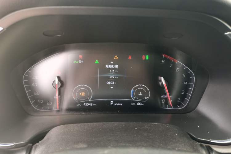 Used CHANGAN CS75 2018 280T Automatic Smart Model China V Standard Instrument Cluster