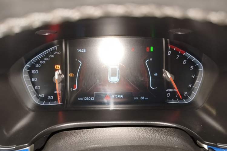 Used CHANGAN CS75 2018 280T Automatic Smart Edition China V-standard Instrument Cluster