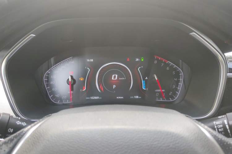 Used CHANGAN CS75 2018 280T Automatic Smart Edition China V Standard Instrument Cluster