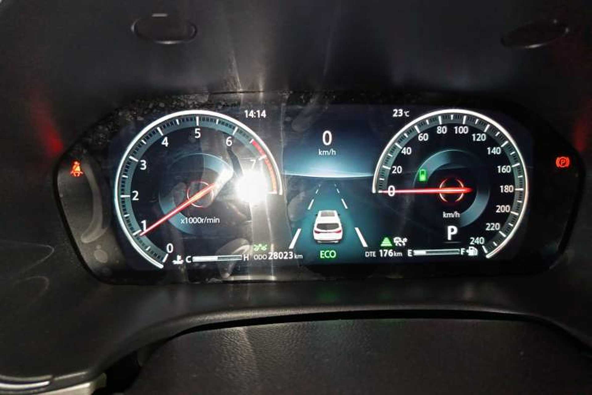 Used CHANGAN CS75 2018 280T Automatic Smart Model China V Standard Instrument Cluster