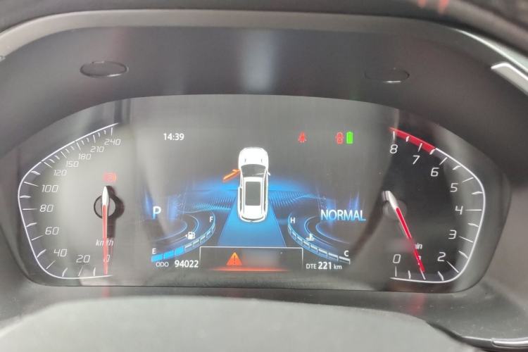 Used CHANGAN CS75 2018 280T Automatic Smart Edition China V Standard Instrument Cluster