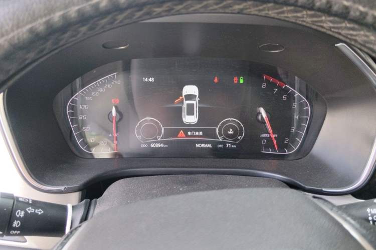 Used CHANGAN CS75 2018 280T Manual Elite Version China V Standard Instrument Cluster