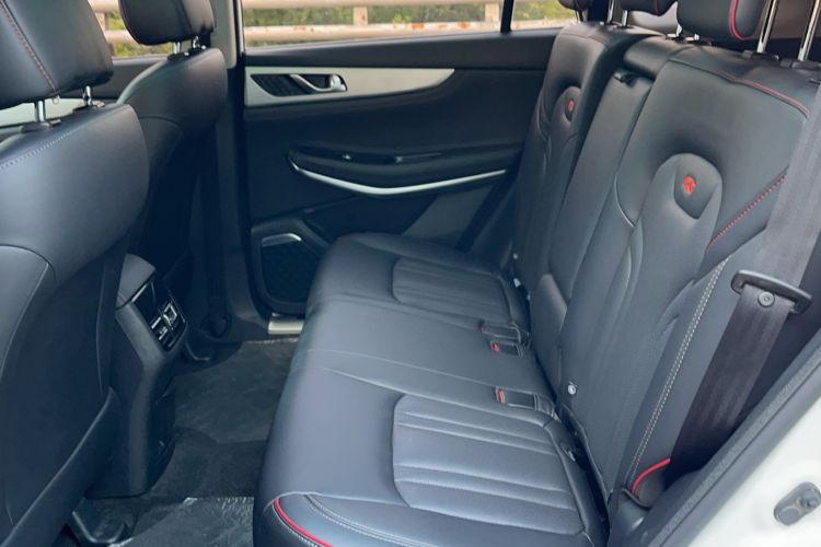 Used CHANGAN CS75 2018 280T Automatic Smart Edition China V-standard Interior 1