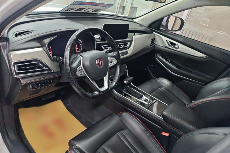 Used CHANGAN CS75 2018 280T Automatic Smart Edition China V Standard Interior 3