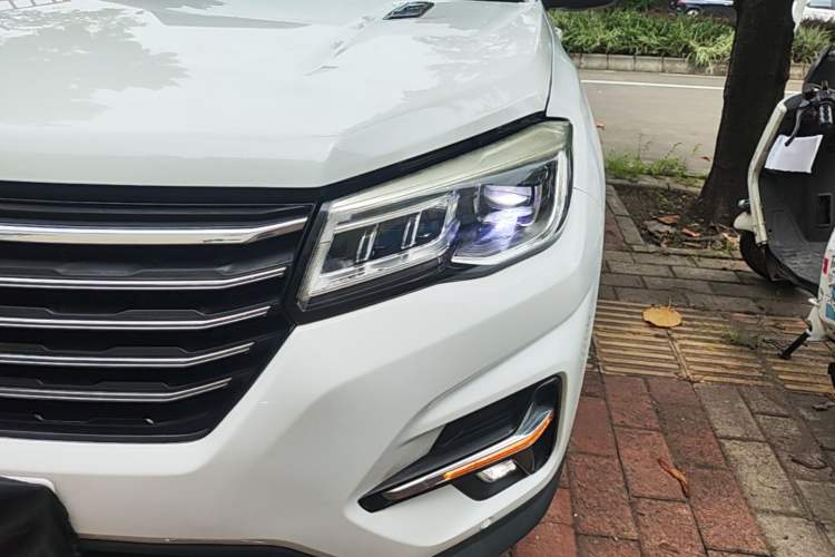 Used CHANGAN CS75 2018 280T Automatic Smart Edition China V-standard Left Front Headlight