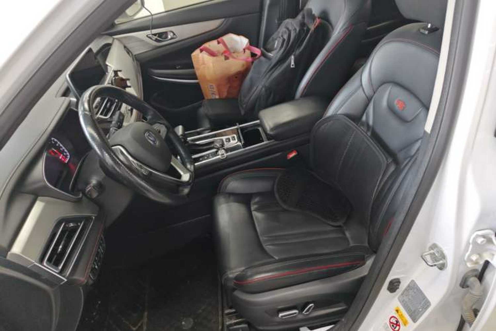 Used CHANGAN CS75 2018 280T Automatic Smart Edition China V-standard Left Front Seat