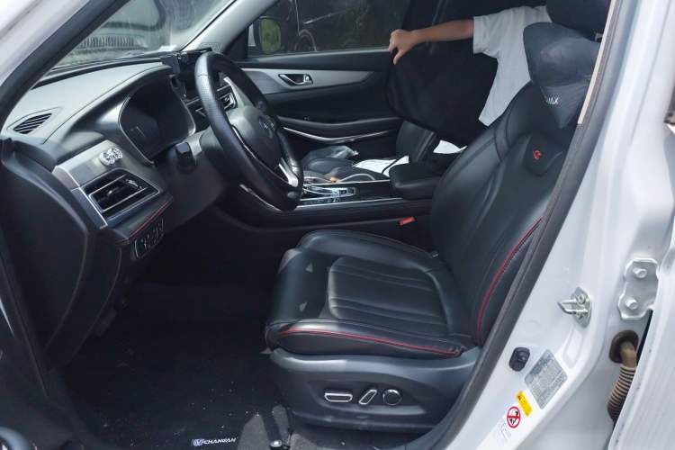 Used CHANGAN CS75 2018 280T Automatic Yazi Model China V Standard Left Front Seat