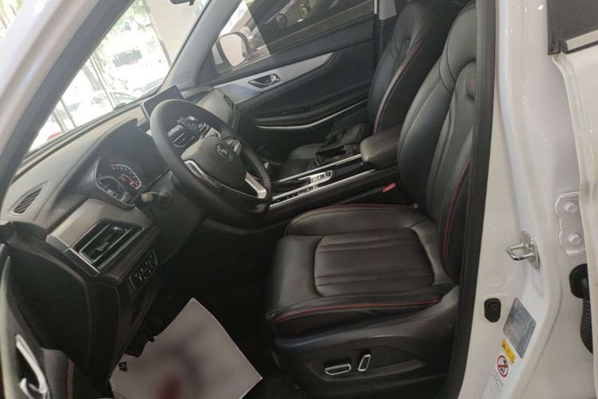 Used CHANGAN CS75 2018 280T Automatic Smart Edition China V-standard Left Front Seat