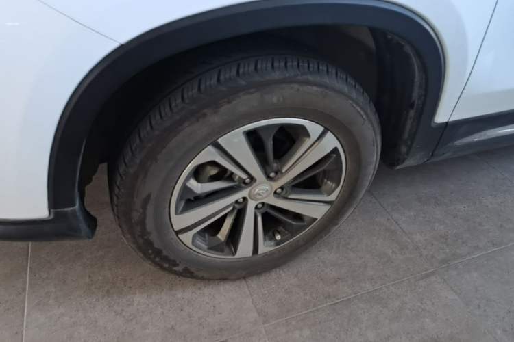 Used CHANGAN CS75 2018 280T Manual Smart Edition China V Standard Left Front Wheel Hub