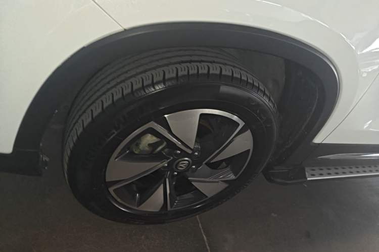 Used CHANGAN CS75 2018 280T Automatic Smart Edition China V-standard Left Front Wheel Hub