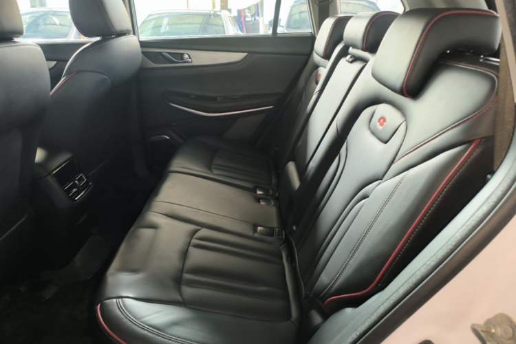 Used CHANGAN CS75 2018 280T Automatic Smart Edition China V Standard Left Rear Seat