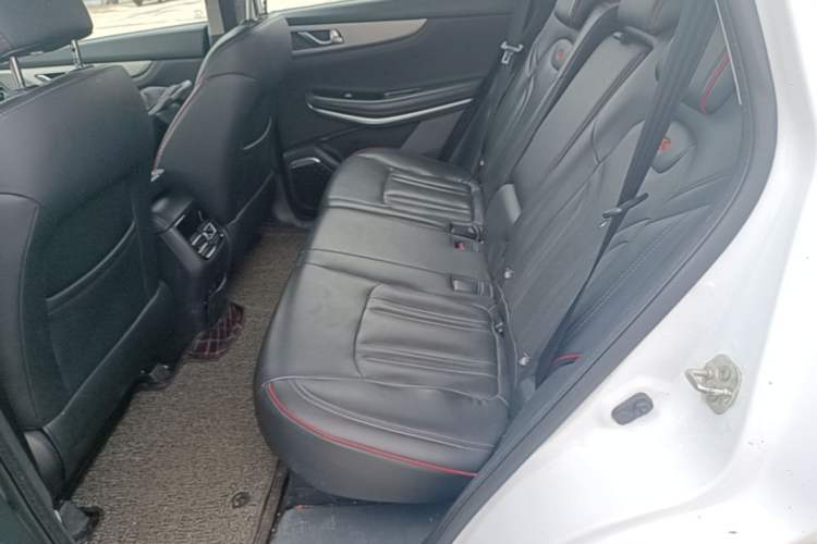 Used CHANGAN CS75 2018 280T Automatic Luxury Edition China V Standard Left Rear Seat