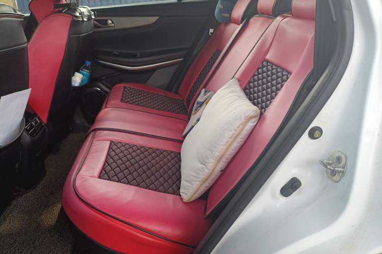 Used CHANGAN CS75 2018 280T Automatic Smart Edition China V-standard Left Rear Seat