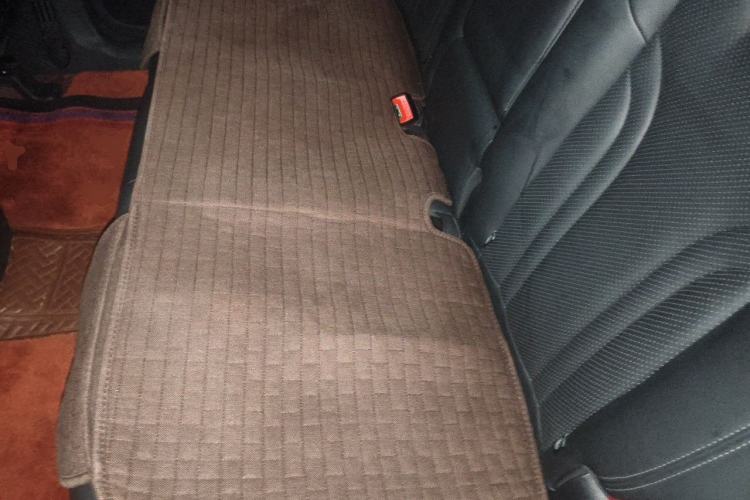 Used CHANGAN CS75 2018 280T Automatic Yazi Model China V Standard Left Rear Seat