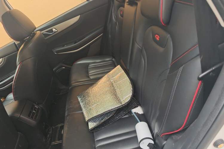 Used CHANGAN CS75 2018 280T Manual Elite Version China V Standard Left Rear Seat