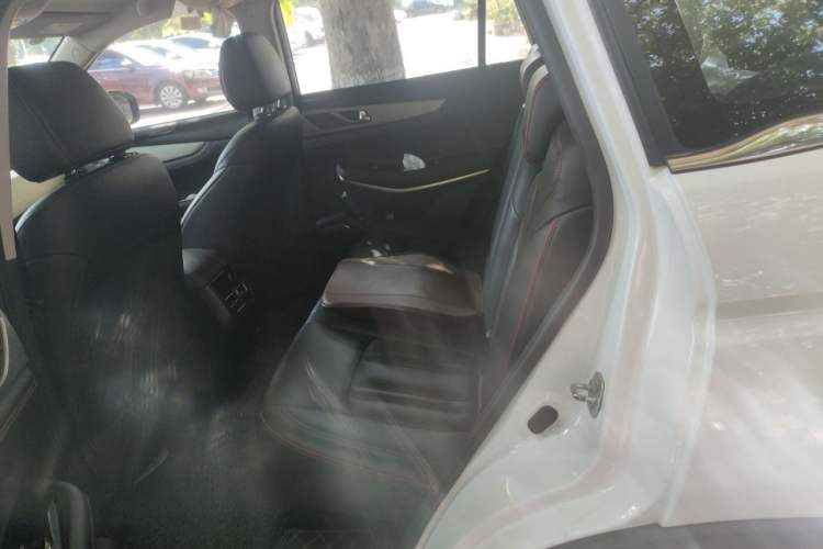 Used CHANGAN CS75 2018 280T Automatic Smart Edition China V Standard Left Rear Seat