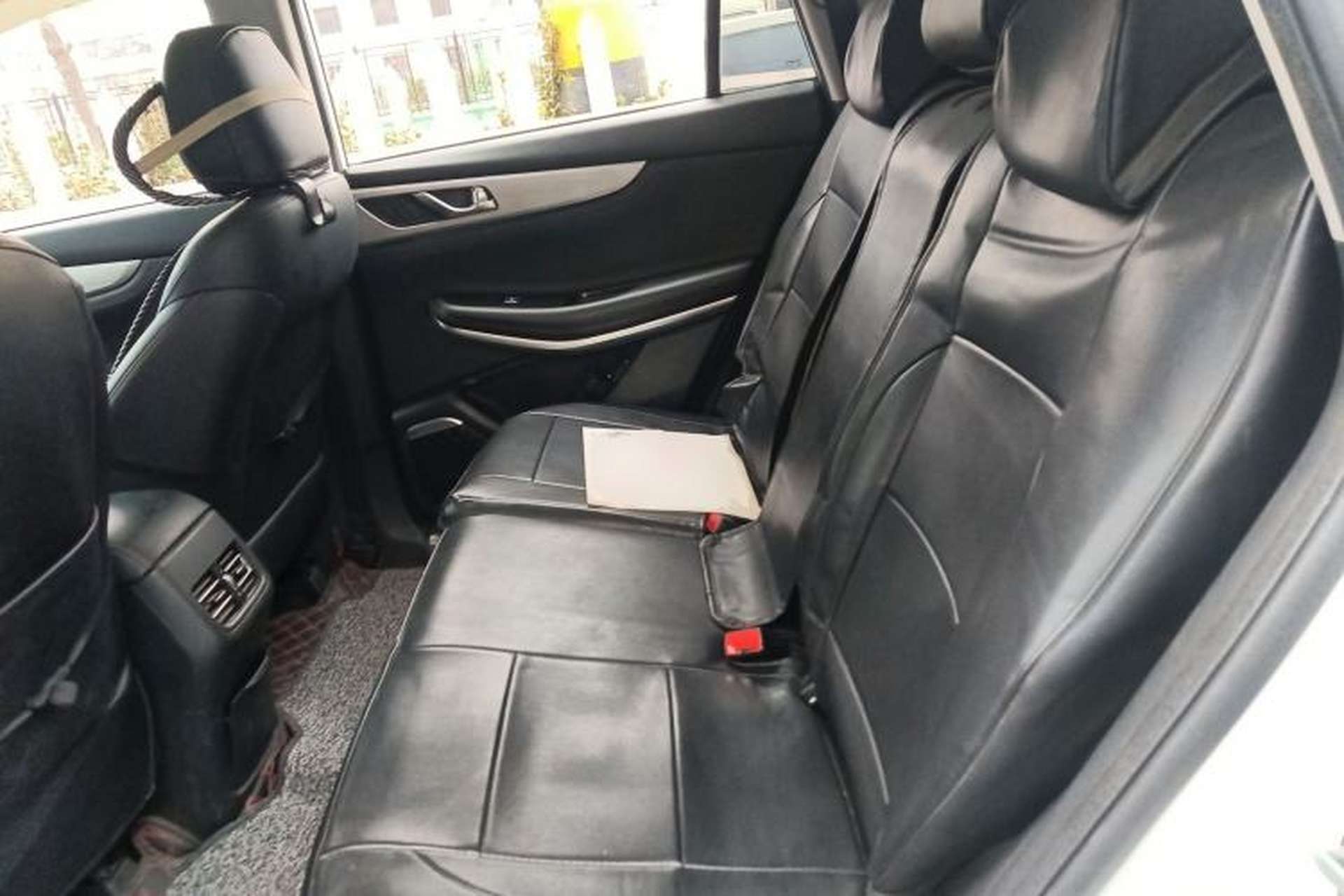 Used CHANGAN CS75 2018 280T Automatic Smart Edition China V-standard Left Rear Seat