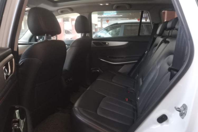 Used CHANGAN CS75 2018 280T Automatic Yazi Model China V Standard Left Rear Seat